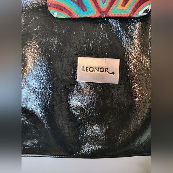 Colombian Genuine Leather Leonor Shoulder Bag - Picture 4 of 10